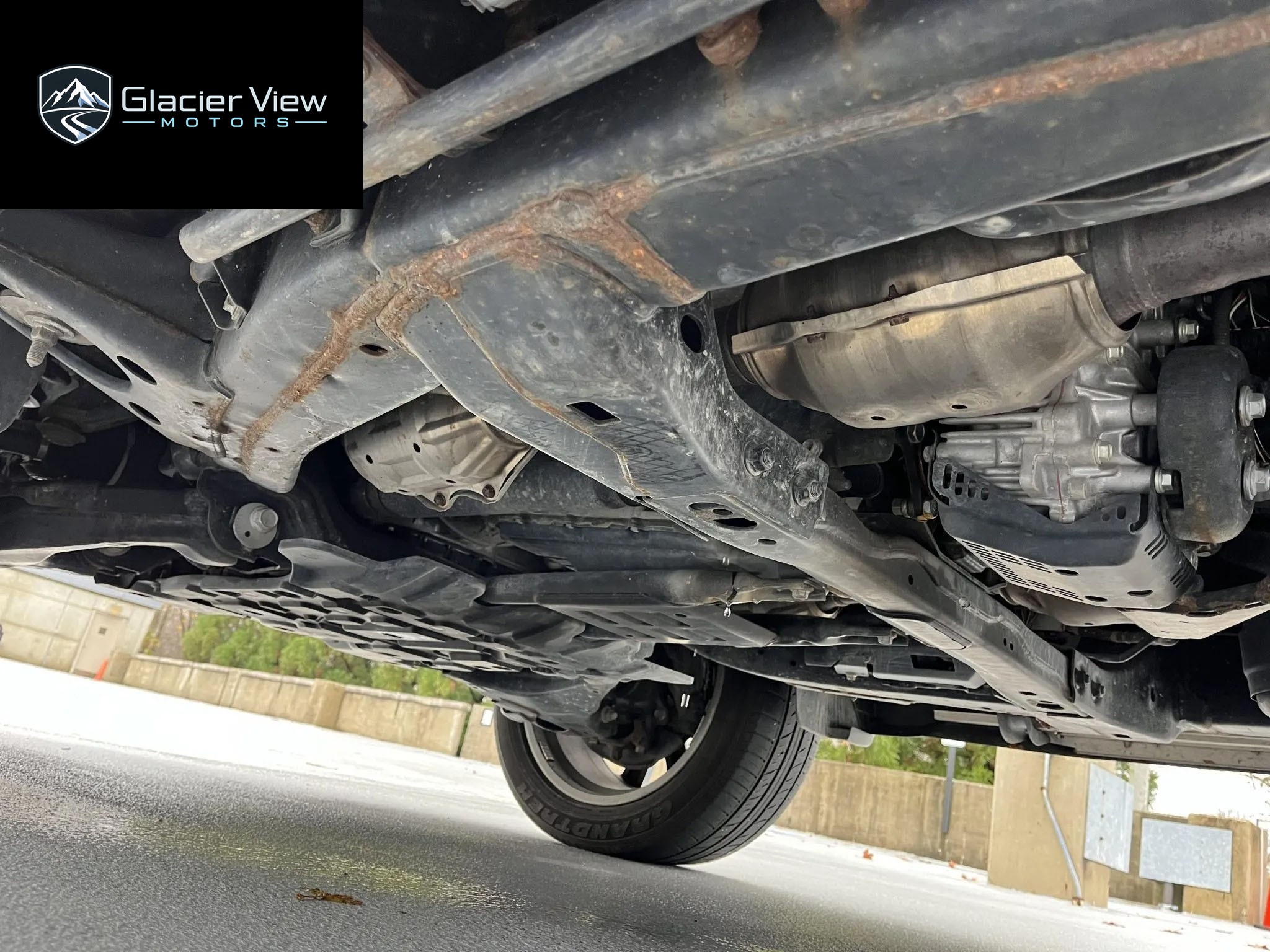 2016 Lexus LX570 photo 14