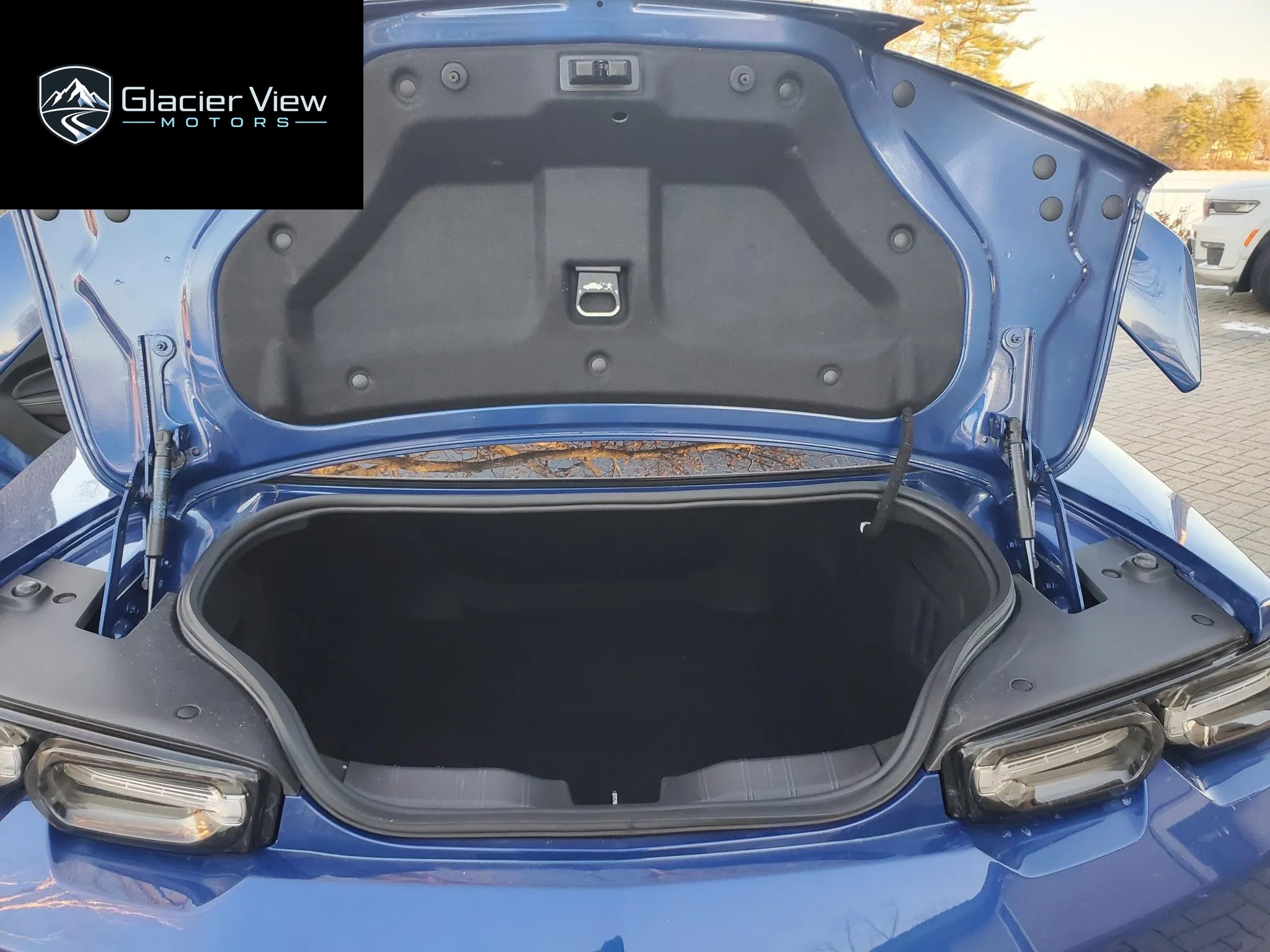 2019 Chevrolet Camaro photo 9