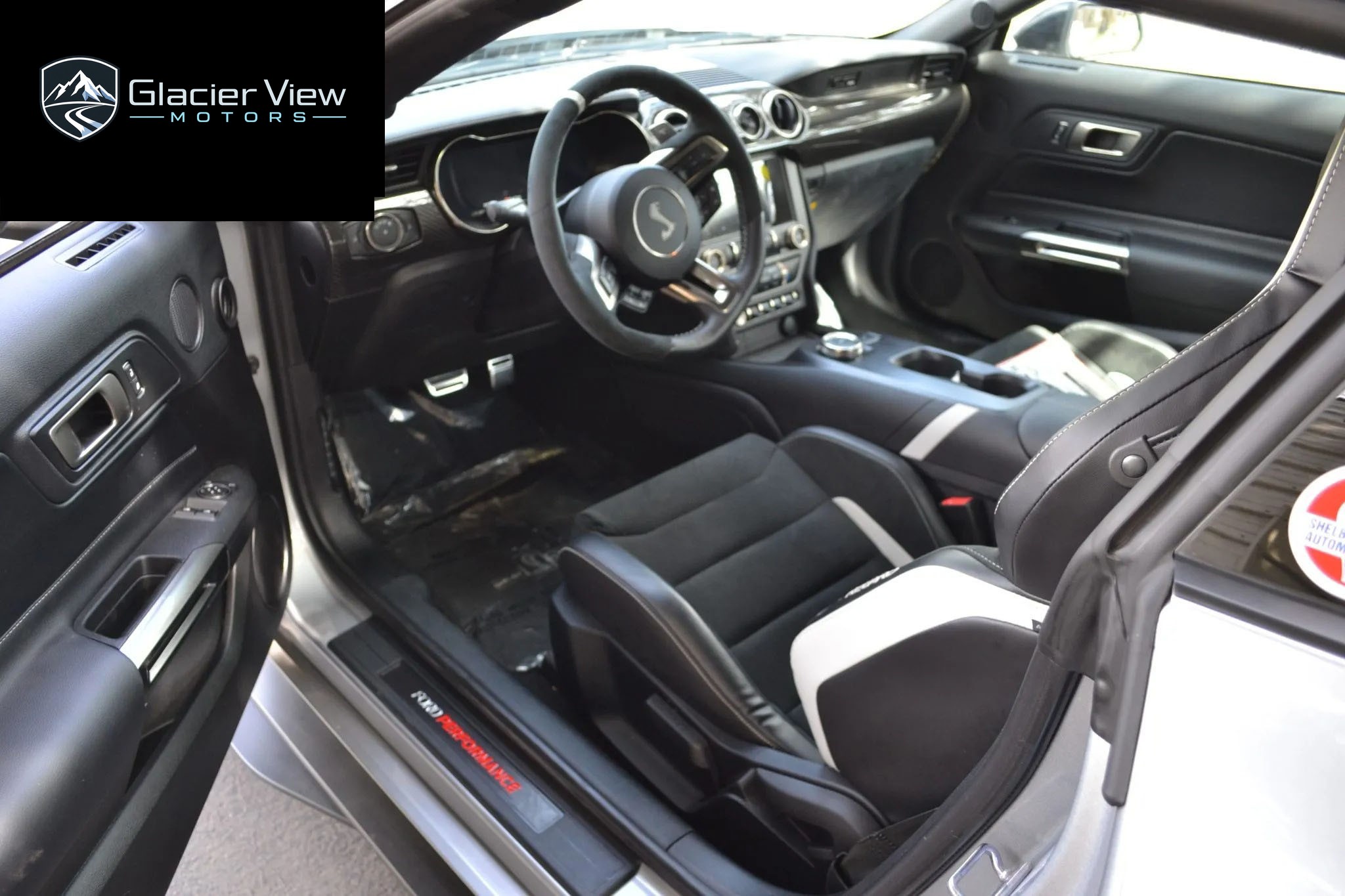 2021 Ford Mustang Shelby GT500 photo 9