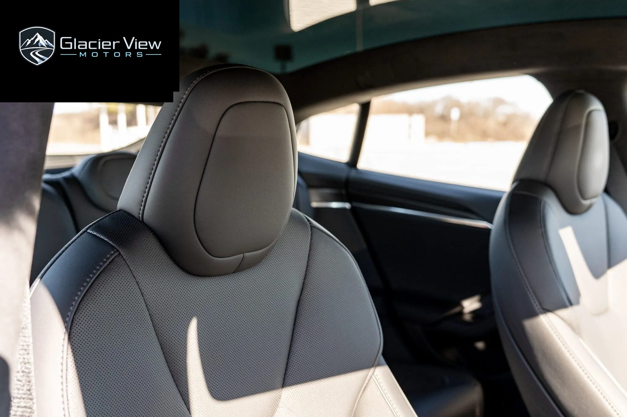 2021 Tesla Model S Plaid photo 14