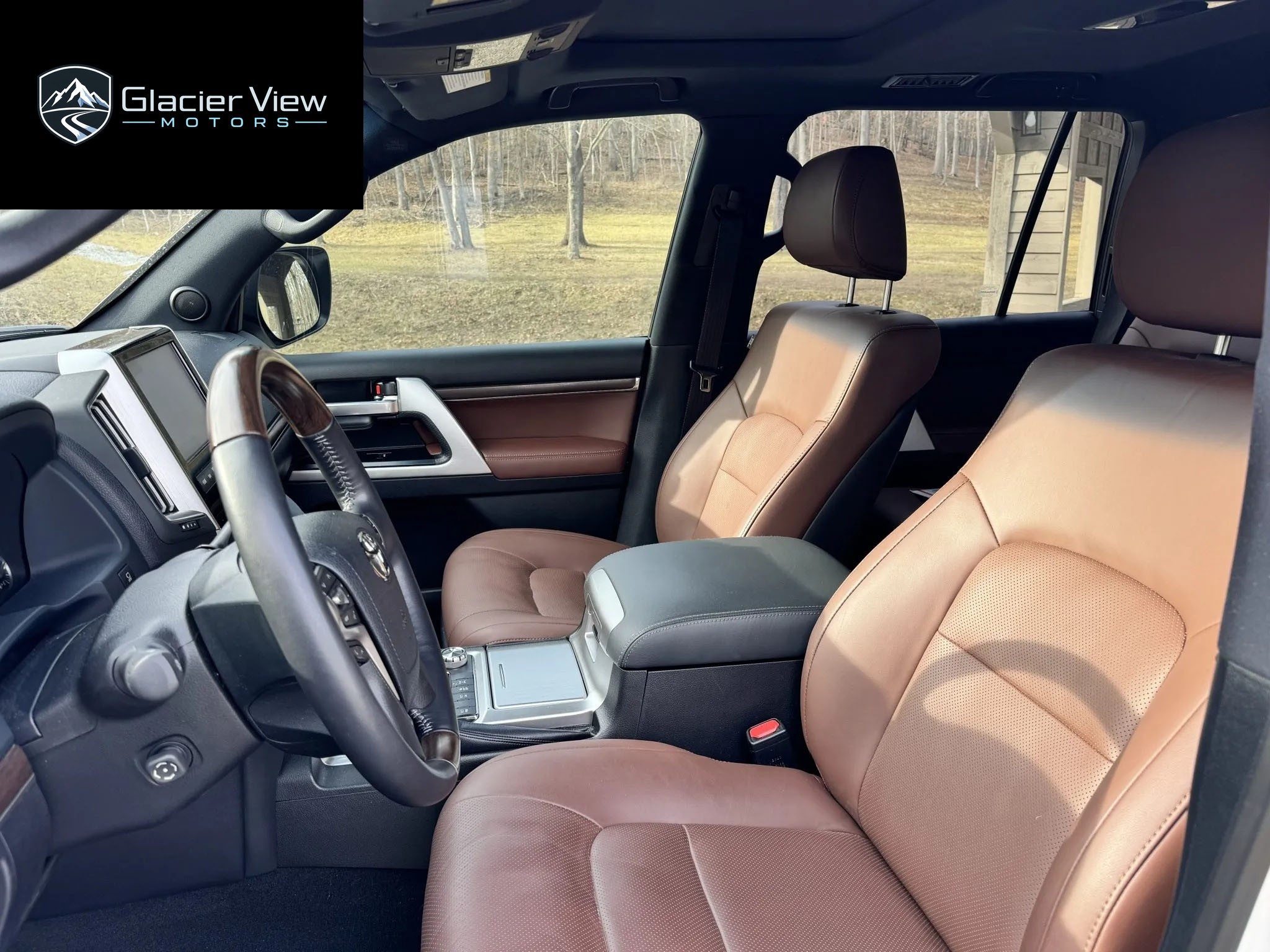 2021 Toyota Land Cruiser photo 9