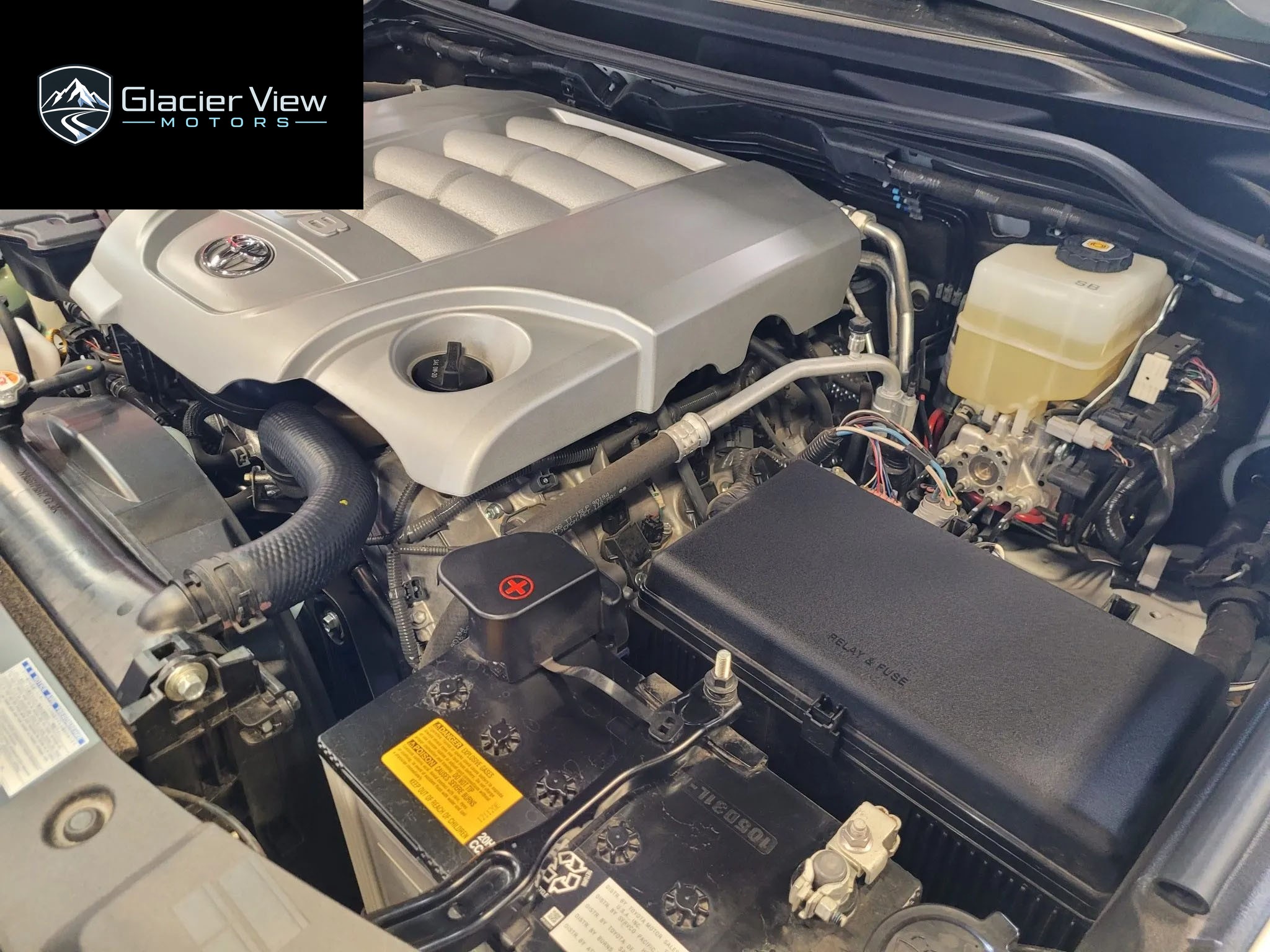 2021 Toyota Land Cruiser photo 12