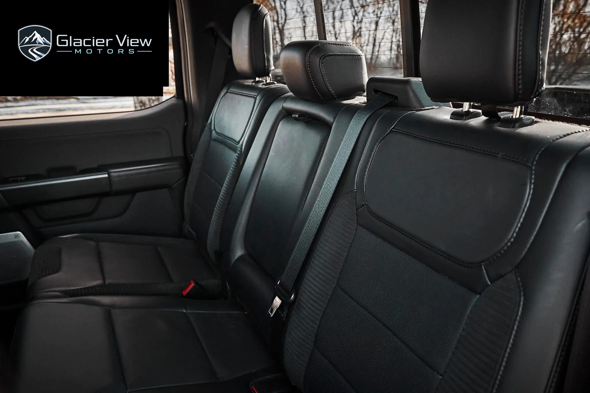 2022 Ford F-150 Raptor SuperCrew photo 11