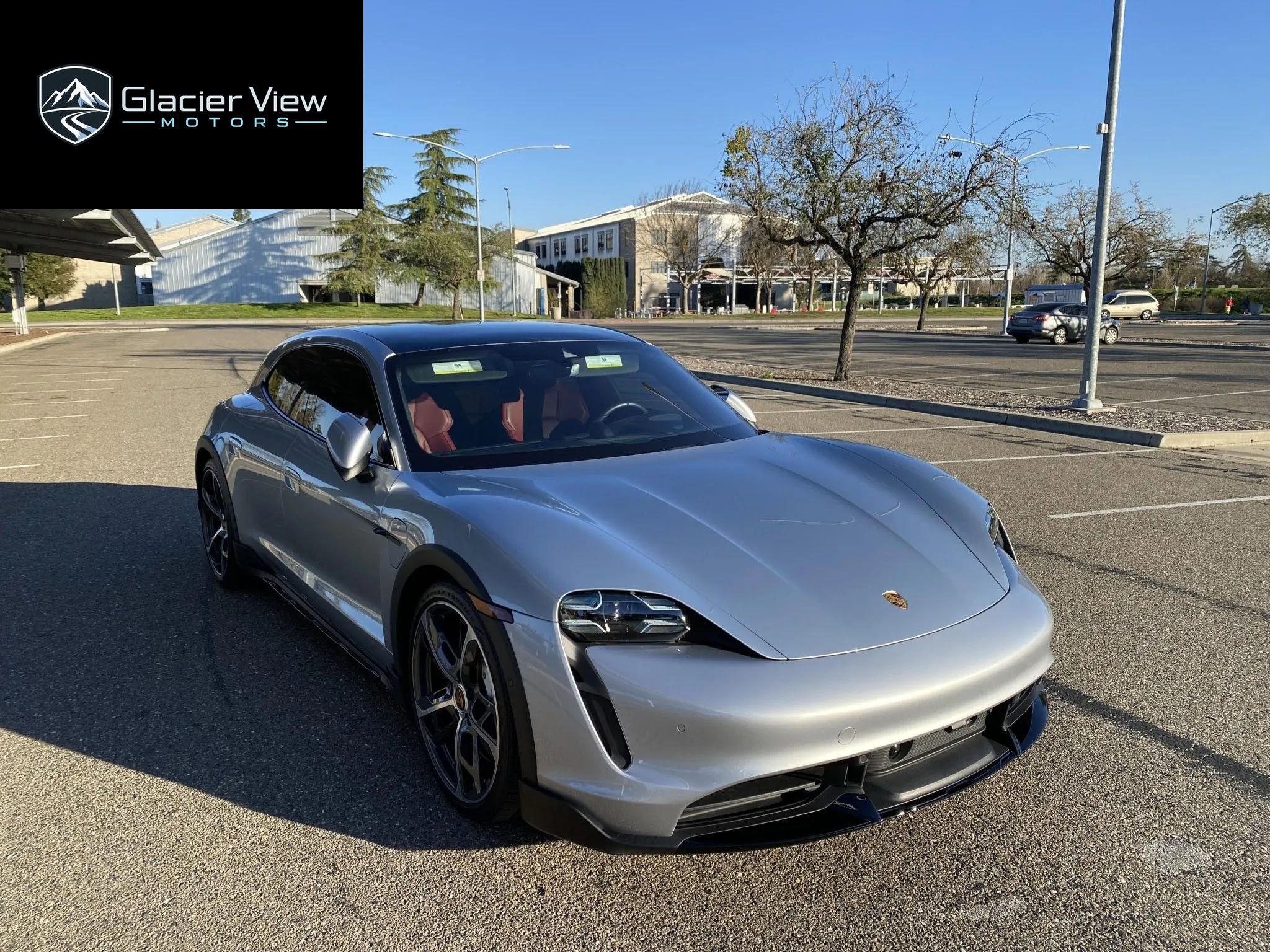 2022 Porsche Taycan Turbo Cross Turismo photo 2