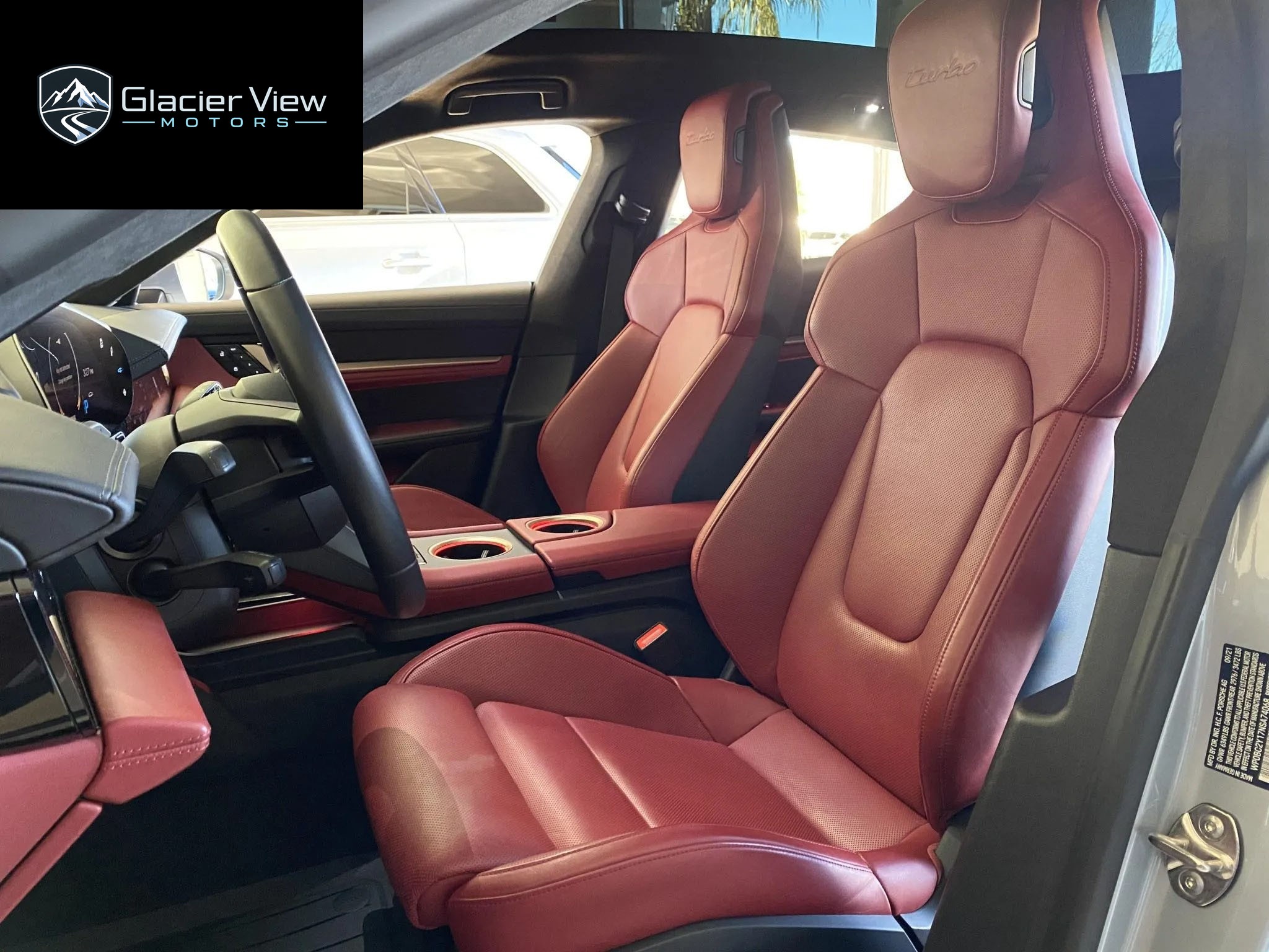 2022 Porsche Taycan Turbo Cross Turismo photo 10