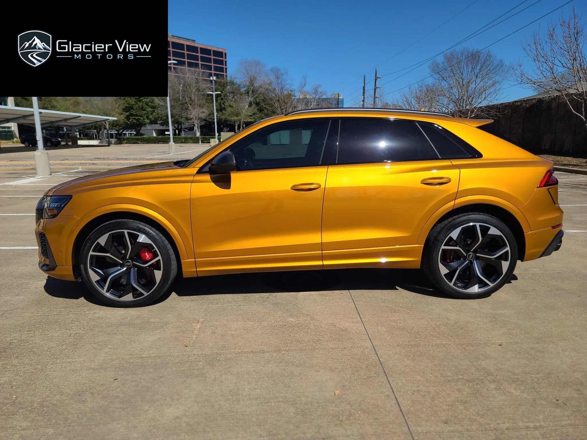 2023 Audi RS Q8 photo 7
