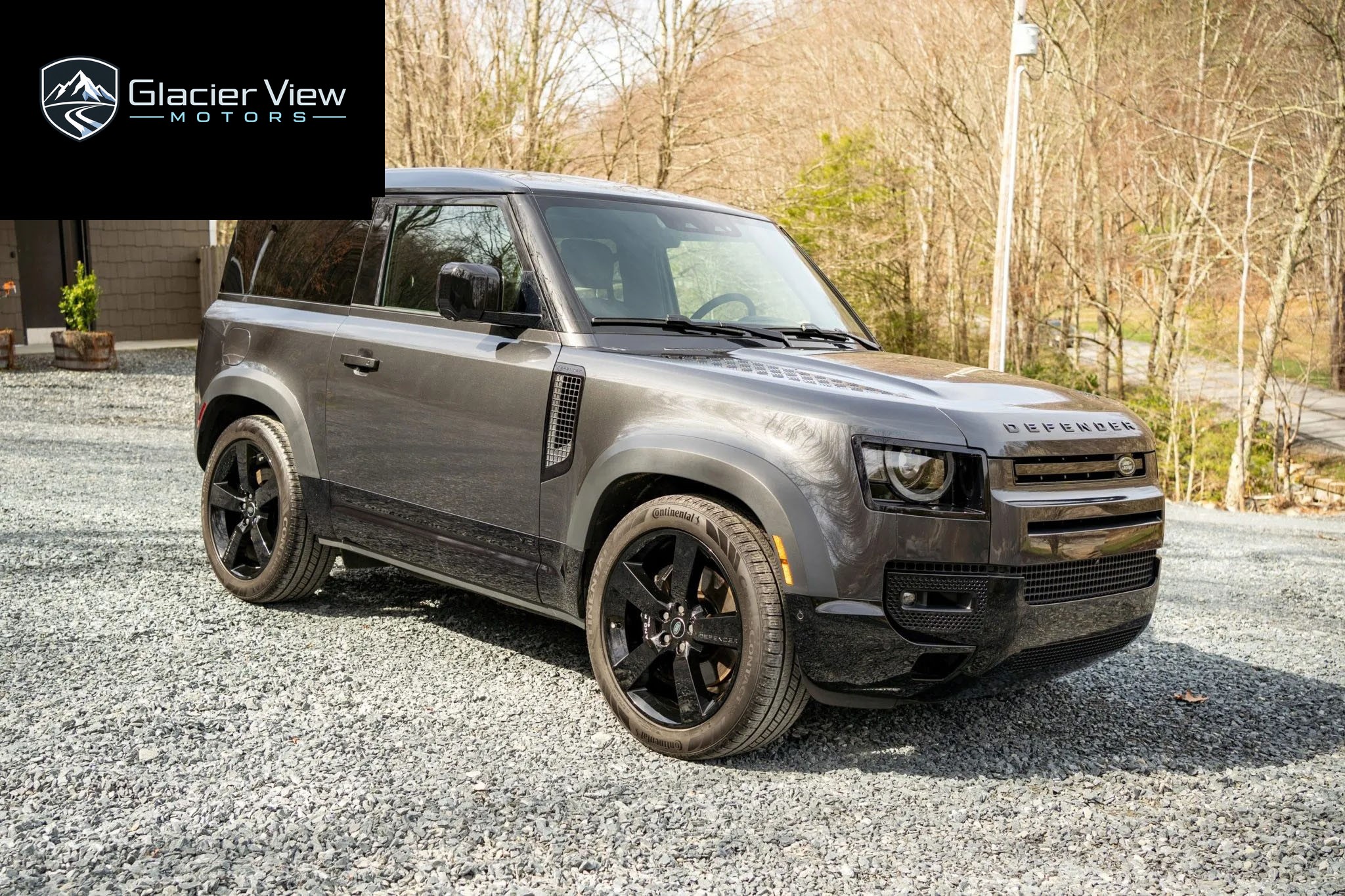 2023 Land Rover Defender 90 photo 2
