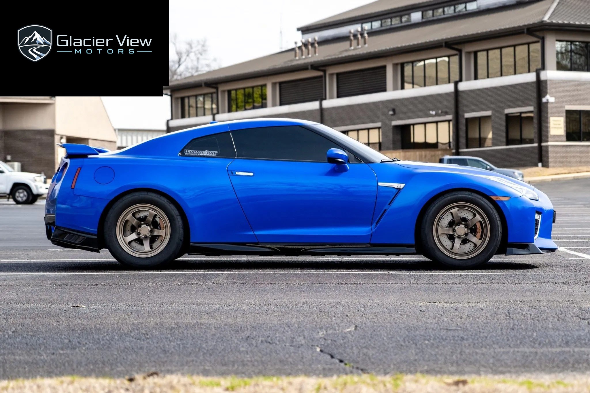 2023 Nissan GT-R R35 photo 3