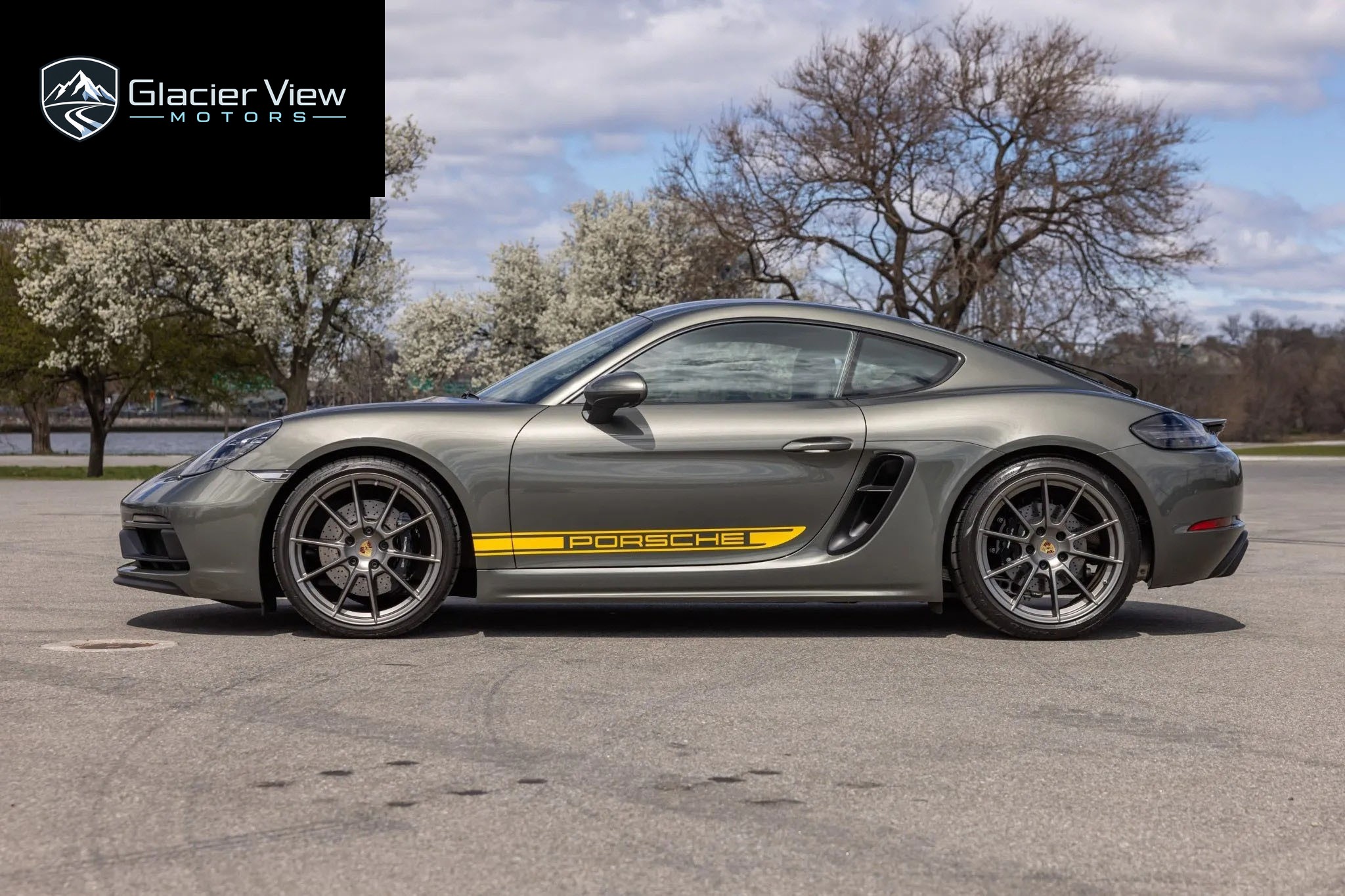 2023 Porsche 718 Cayman GTS 4.0 photo 7