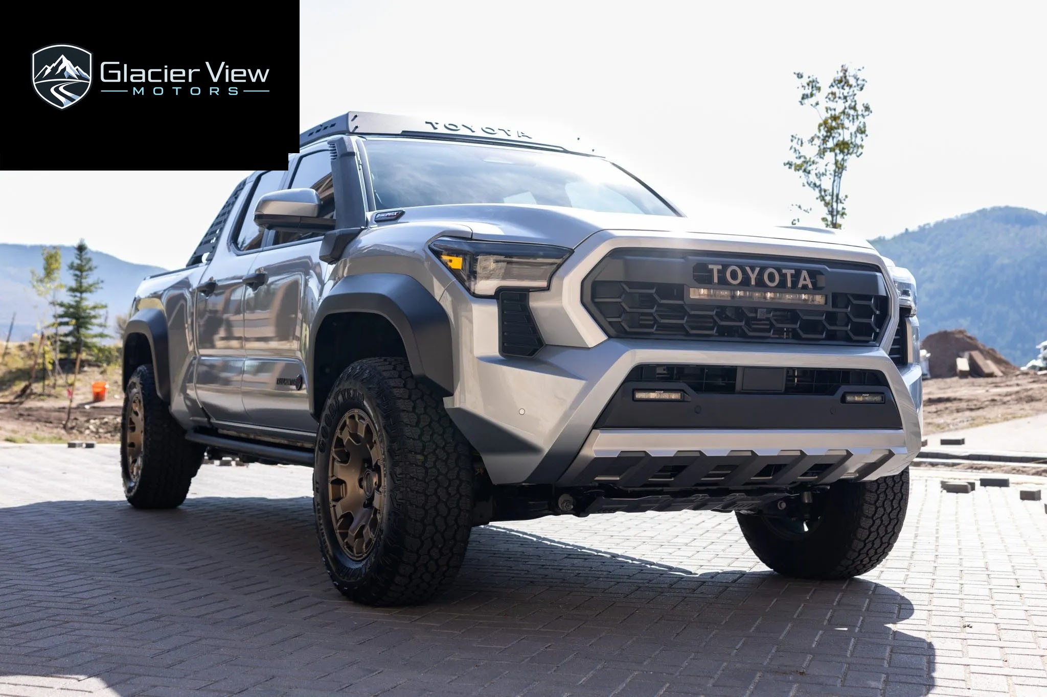 2024 Toyota Tacoma Trailhunter photo 2